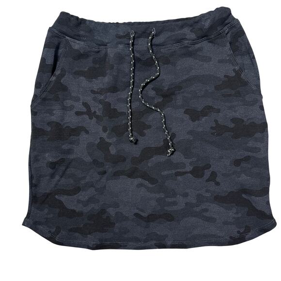 Sundry for Evereve Camo Drawstring Waist Skirt - Picture 1 of 4